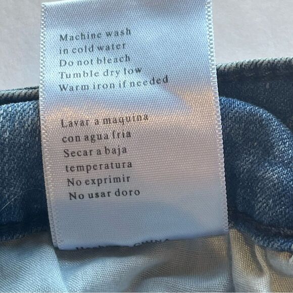 KanCan Women's Faded Blue Distressed Blue Jeans Size W9 - Picture 5 of 9